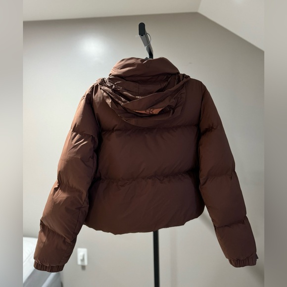 Aritzia TNA Mega Puff Rich Mocha Brown Jacket - Picture 4 of 5